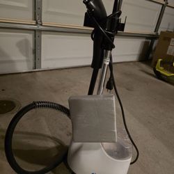 Steamfast Stand-Up Garment Steamer – Works Great 