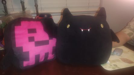Collection Pillows