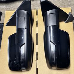 Gen 5  Ram 1500 OEM Power fold mirrors