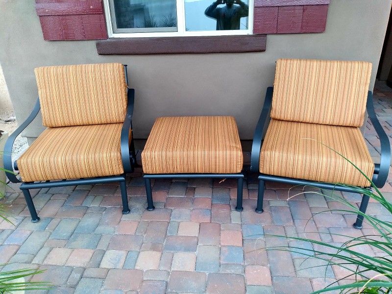 Custom Cushions, Replacement Cushions,Sunbrella Cushions