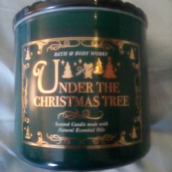 Bath And Body Works Triple Wick Candle