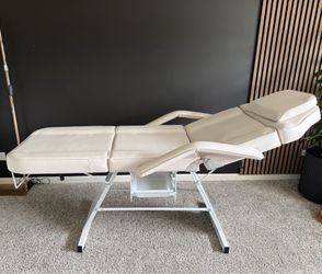 Massage / Esthetician Bed