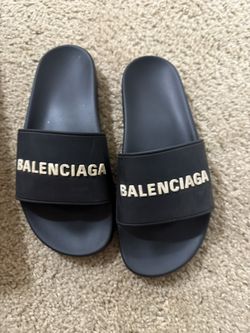 Balenciaga Slides 
