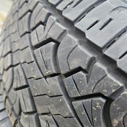 265/70/17 SCORPON PIRELLI