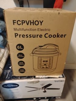 Pressure cooker brand new in box