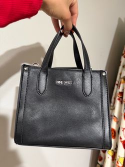 Nine West hand/cross body bag