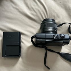 Canon EOS M200
