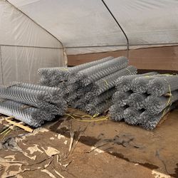 New chainlink fence rolls 6x50 feet each 11.5g