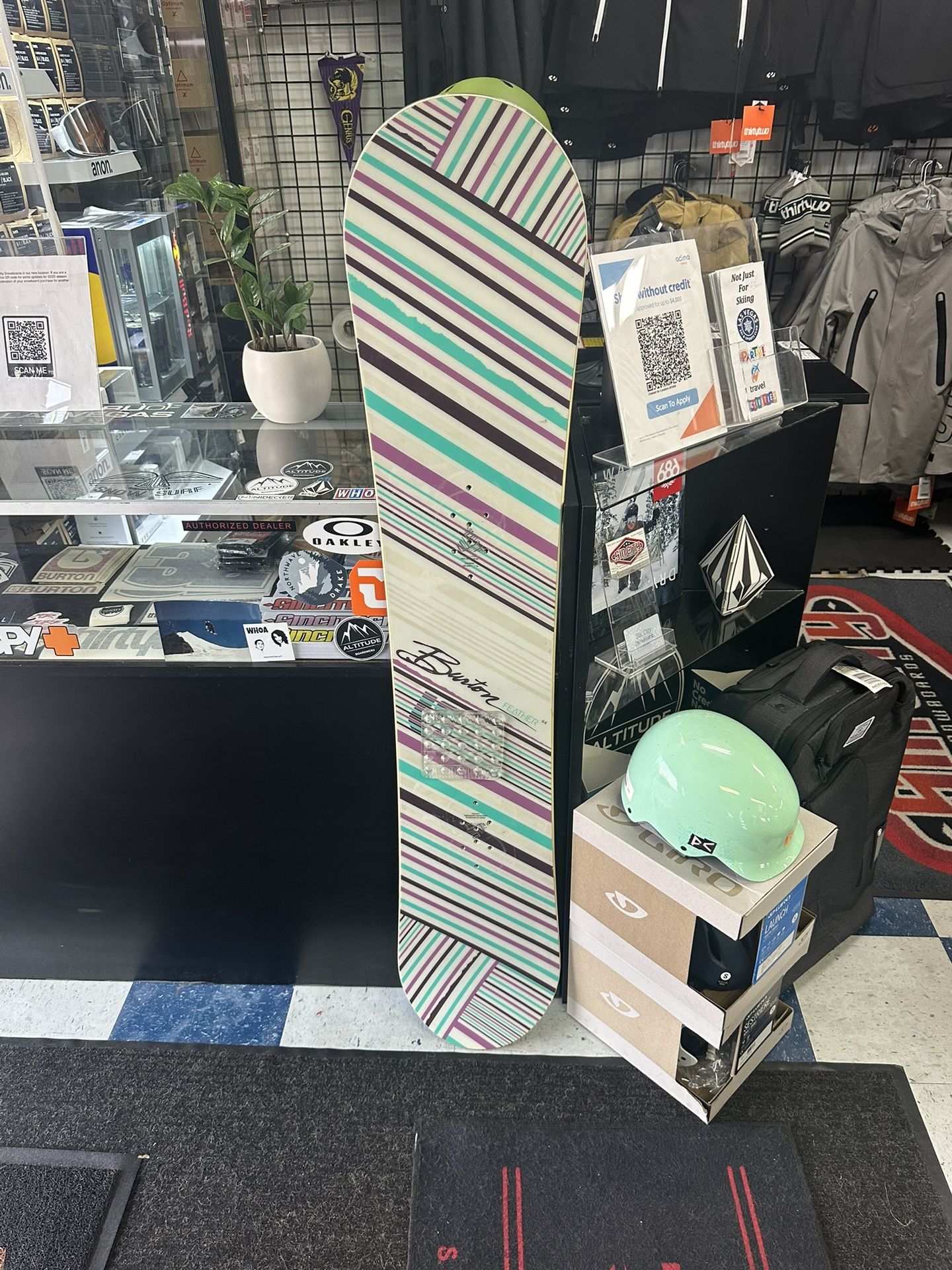 BURTON FEATHER 144 × BURTON CITIZEN M women's snowboard