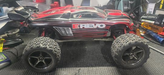 Traxxas erevo 1/16