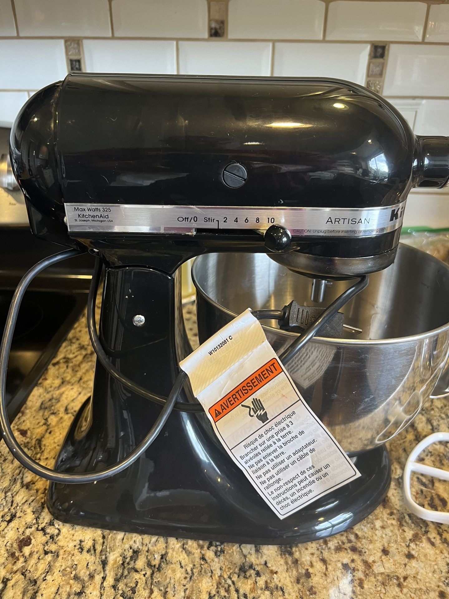 KitchenAid Artesian 5 Quart Mixer With Pictured Attachments