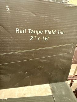 Rail Taupe field tile
