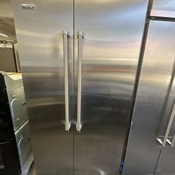 42” Viking Built In Refrigerator 