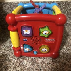 VTech Busy Learners Activity Cube