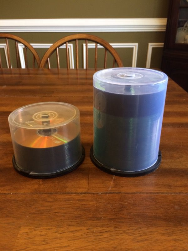 Blank CD-R and DCD-R discs