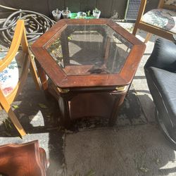 Octoagon Table