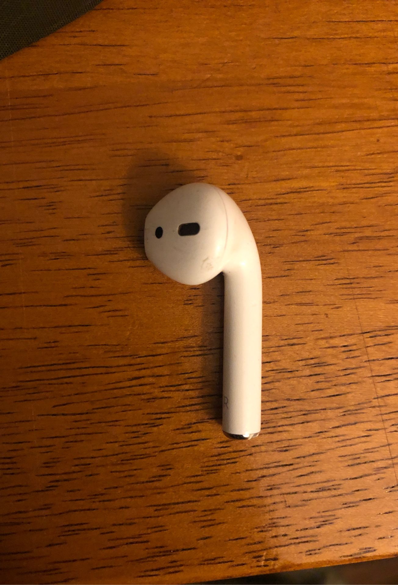 Right Apple AirPod (ONLY) 1st Generation