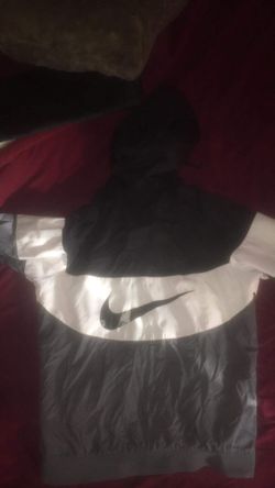 Nike windbreaker