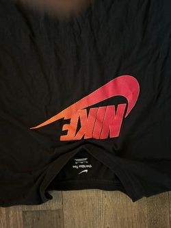 Nike Graphic T-Shirt Black Orange Red size XL