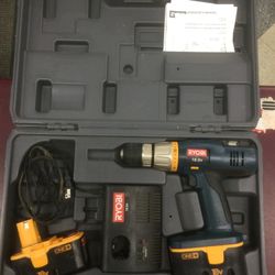 RYOBI 18V Cordless Drill Kit 18 Volt
