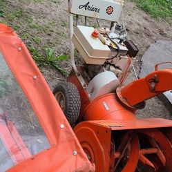 Snow Blower And Windshield 