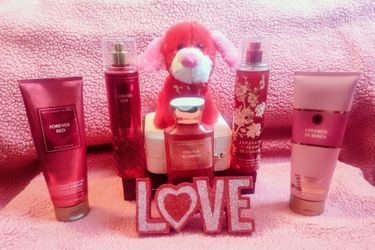 Bath & Body Works Valentine's Day Bundle
