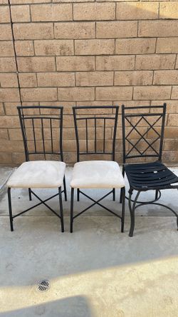 Nice patio chair $5 Each