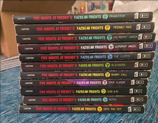 Five nights at Freddy's  Book Collection