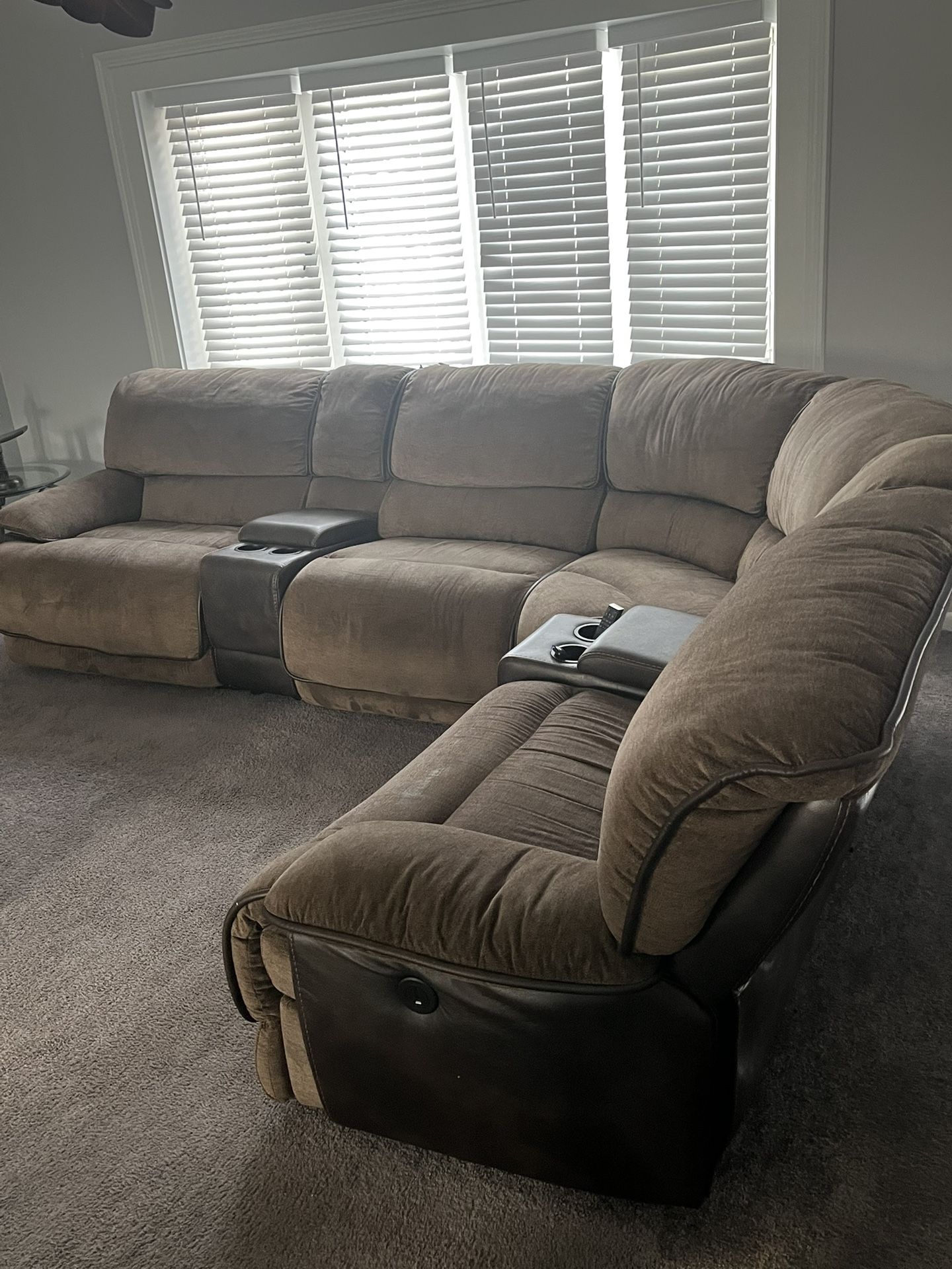 Reclining Sectional With USB Outlets 