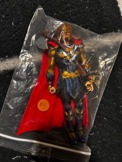Marvel Legends Thor L&T