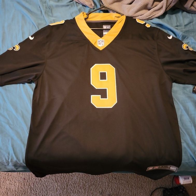 Drew Brees Jersey for Sale in Tigard, OR - OfferUp