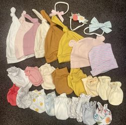 Newborn / Infant Hats, Beanies, Caps, Gloves & Bows