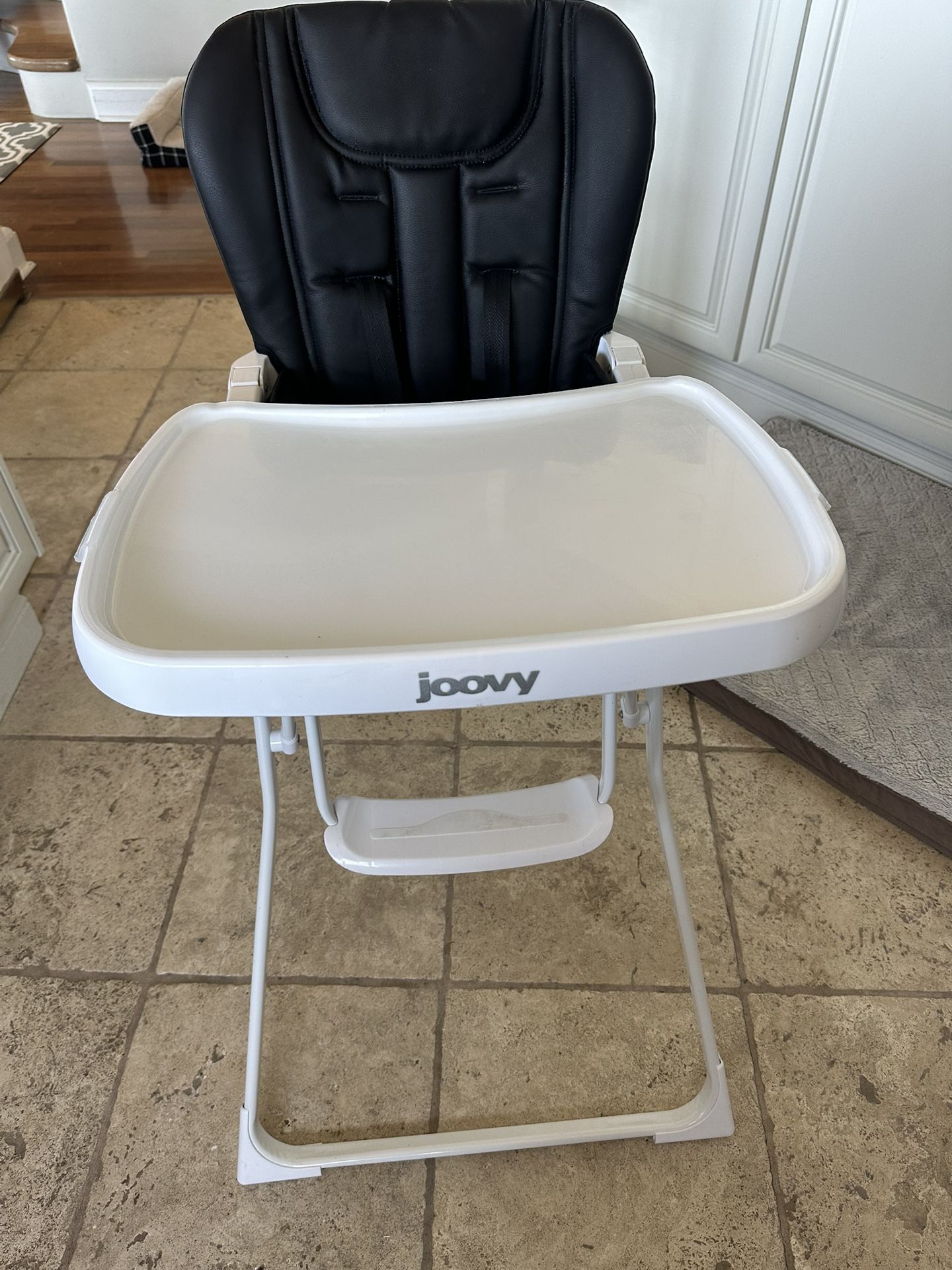 Joovy Nook Highchair