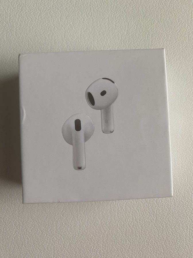 Apple AirPods 4s