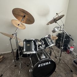 Tama Rock Star Professional Drum Set