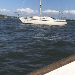 1981 33 canadian sailboat