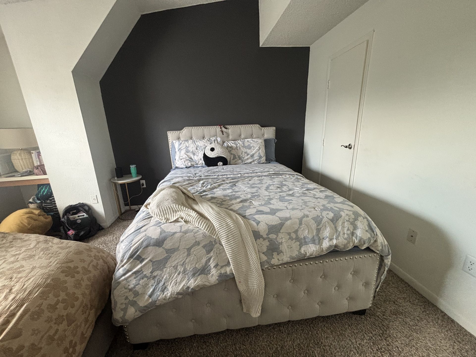 Queen Size Mattress Box Spring & Bed Frame