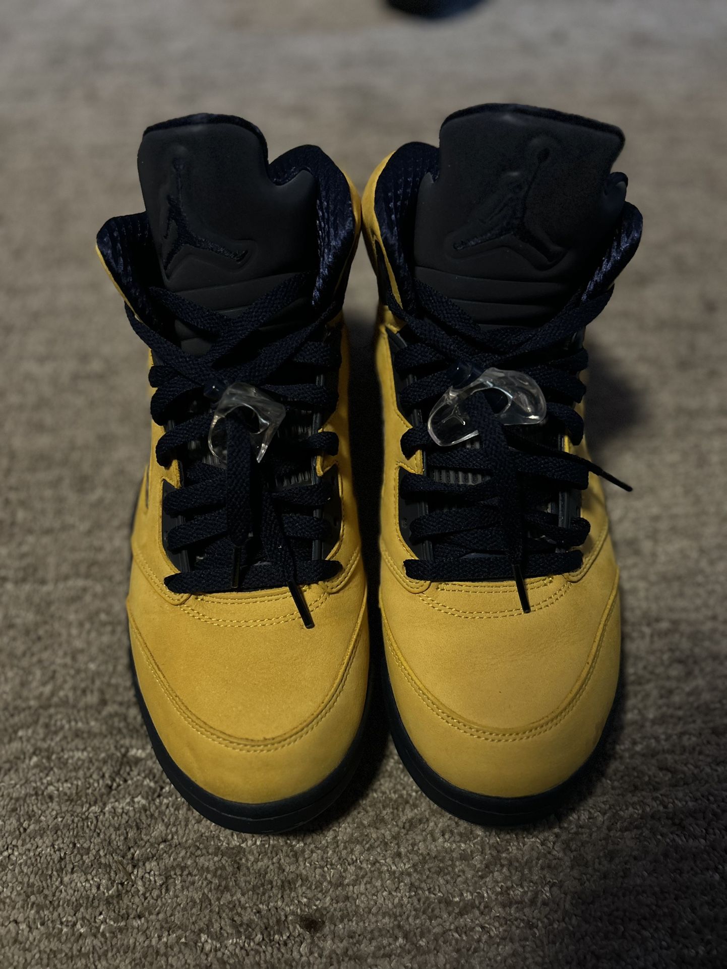 Nike Air Jordan 5 Retro Michigan 2019 Shoes Sneakers Yellow Navy Mens Size 10