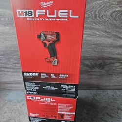 Milwaukee Milwauke Milwaukee 