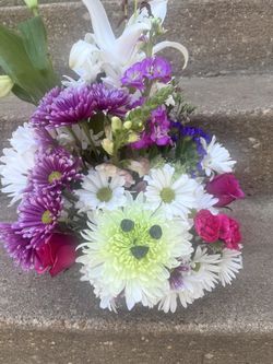 Hacemos Arreglos Florales Para Toda Ocasión 