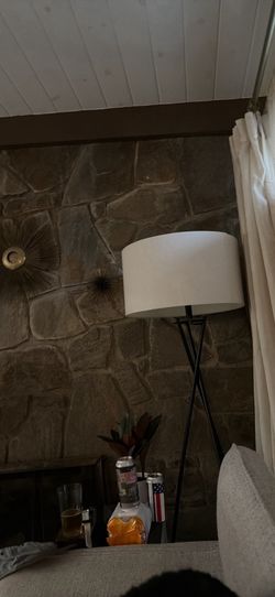 Floor lamp