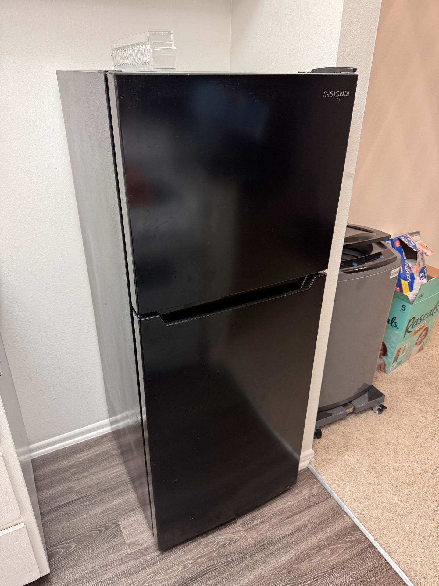 Insignia Refrigerator