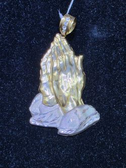 10kt Two-Tone Praying Hands Pendant. 20.6g (C-3) ASK FOR RYAN. #(contact info removed)44