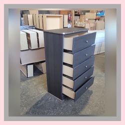 5 Drawer Dresser 