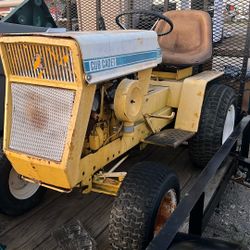 Cub Cadet. Tractor 