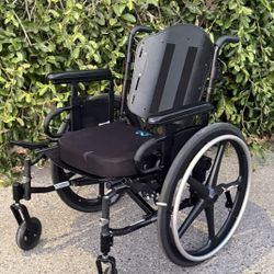 wheelchair 