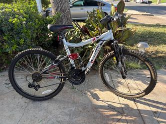 24” mongoose mountain bike, New