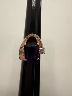 14k yellow gold amethyst ring size 4