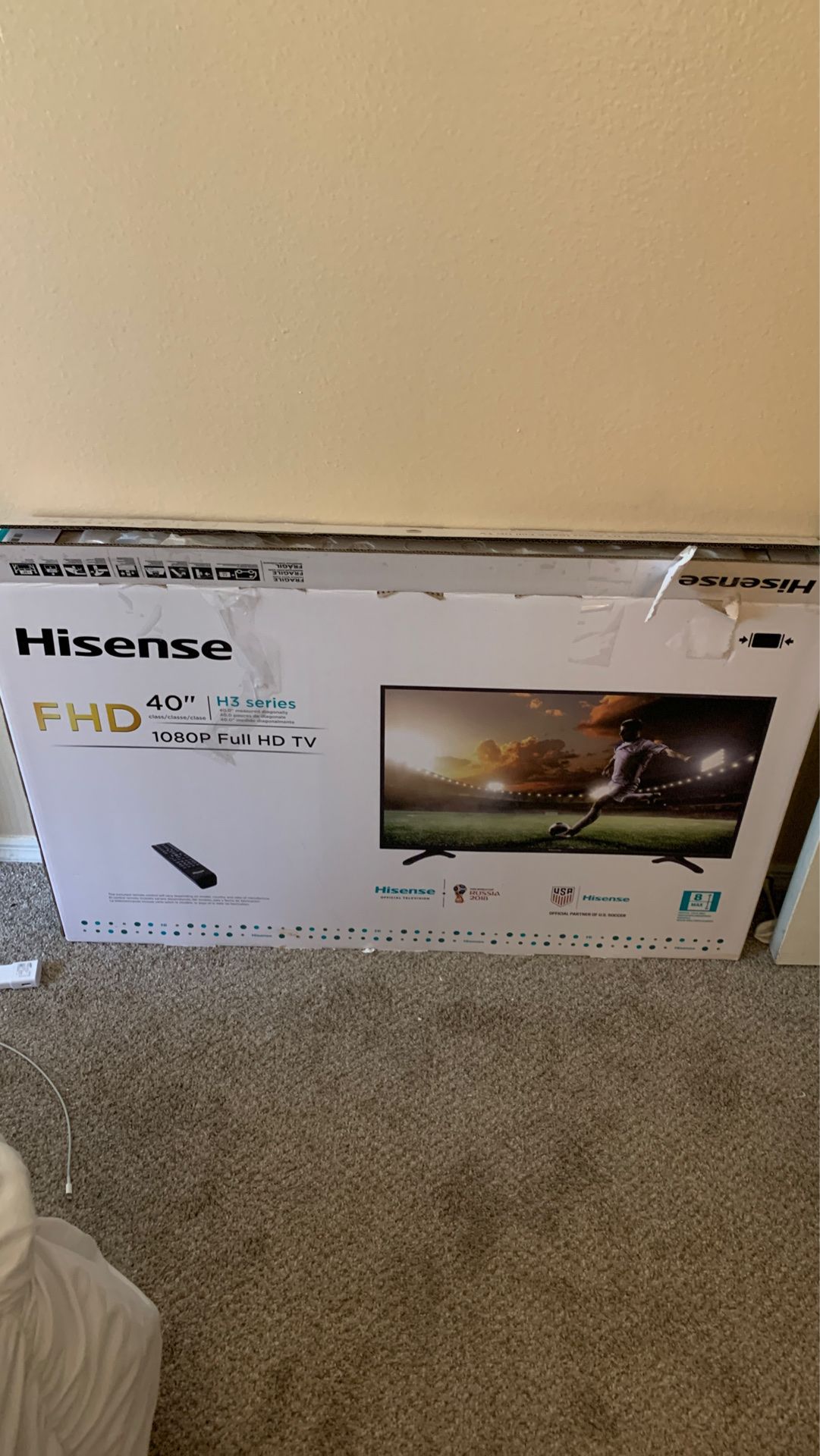 Hisense 40” 1080p full hd * not a smart tv*