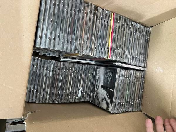 3,000 Music CDs - Mixed Genres and Collections